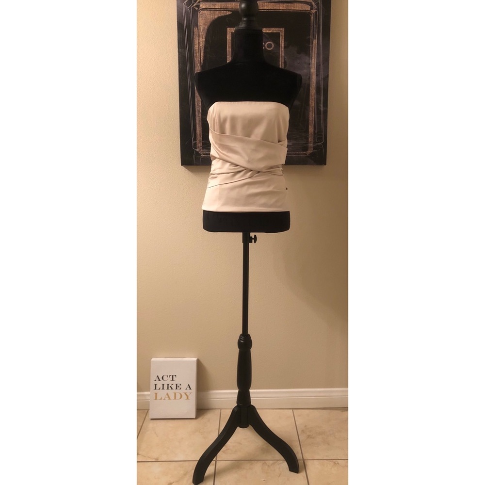 BCBGMAXAZRIA
Champagne